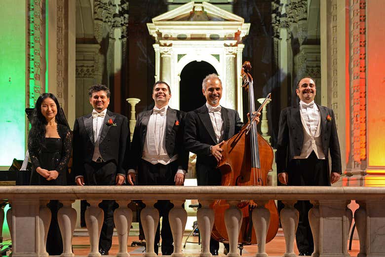 I cantanti d'opera dopo lo spettacolo
