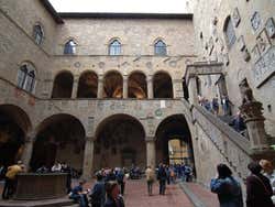 Museo Nazionale del Bargello, interno