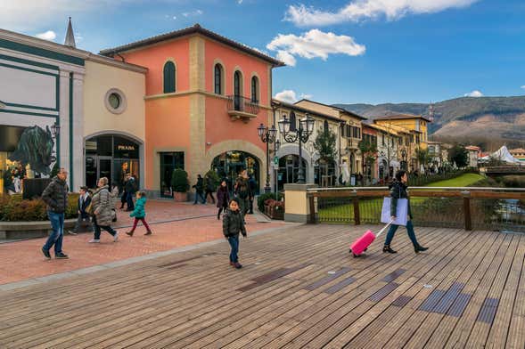 Tour dello shopping negli outlet di Firenze